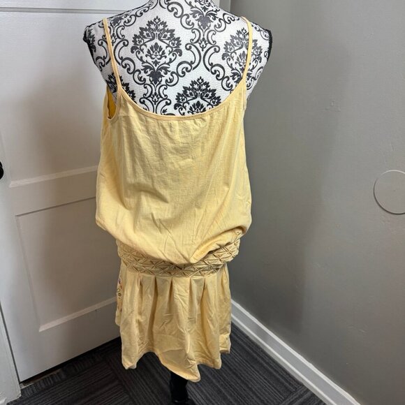 Volcom yellow drop waist mini dress with ruffles and flowers.  Size large - Picture 6 of 8
